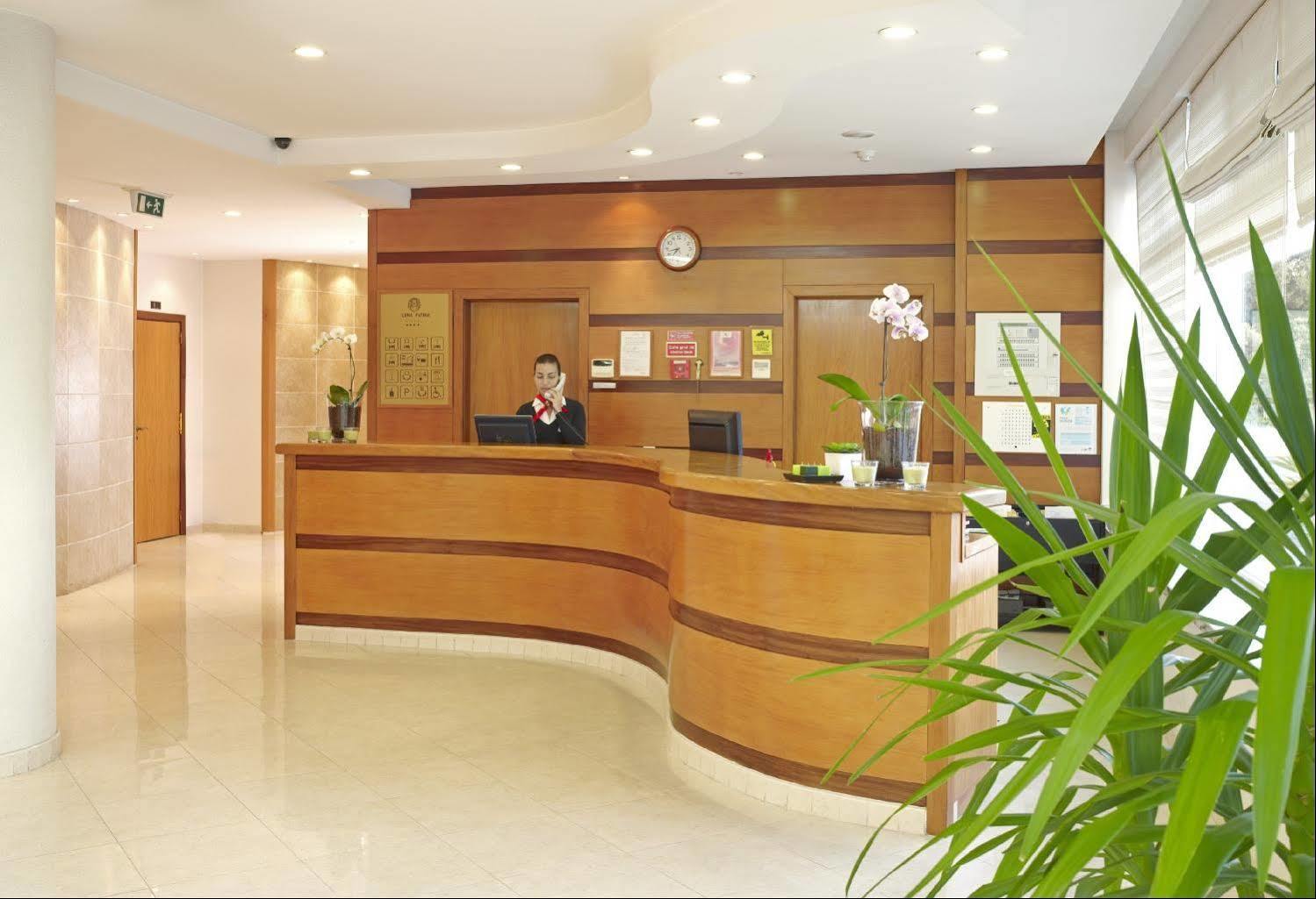 Hotel Coroa De ฟาติมา ภายนอก รูปภาพ